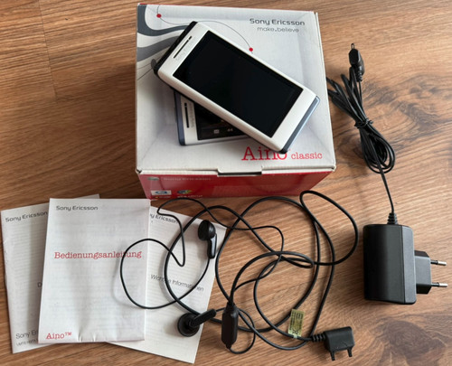 Sony ericsson aino - ericsson,